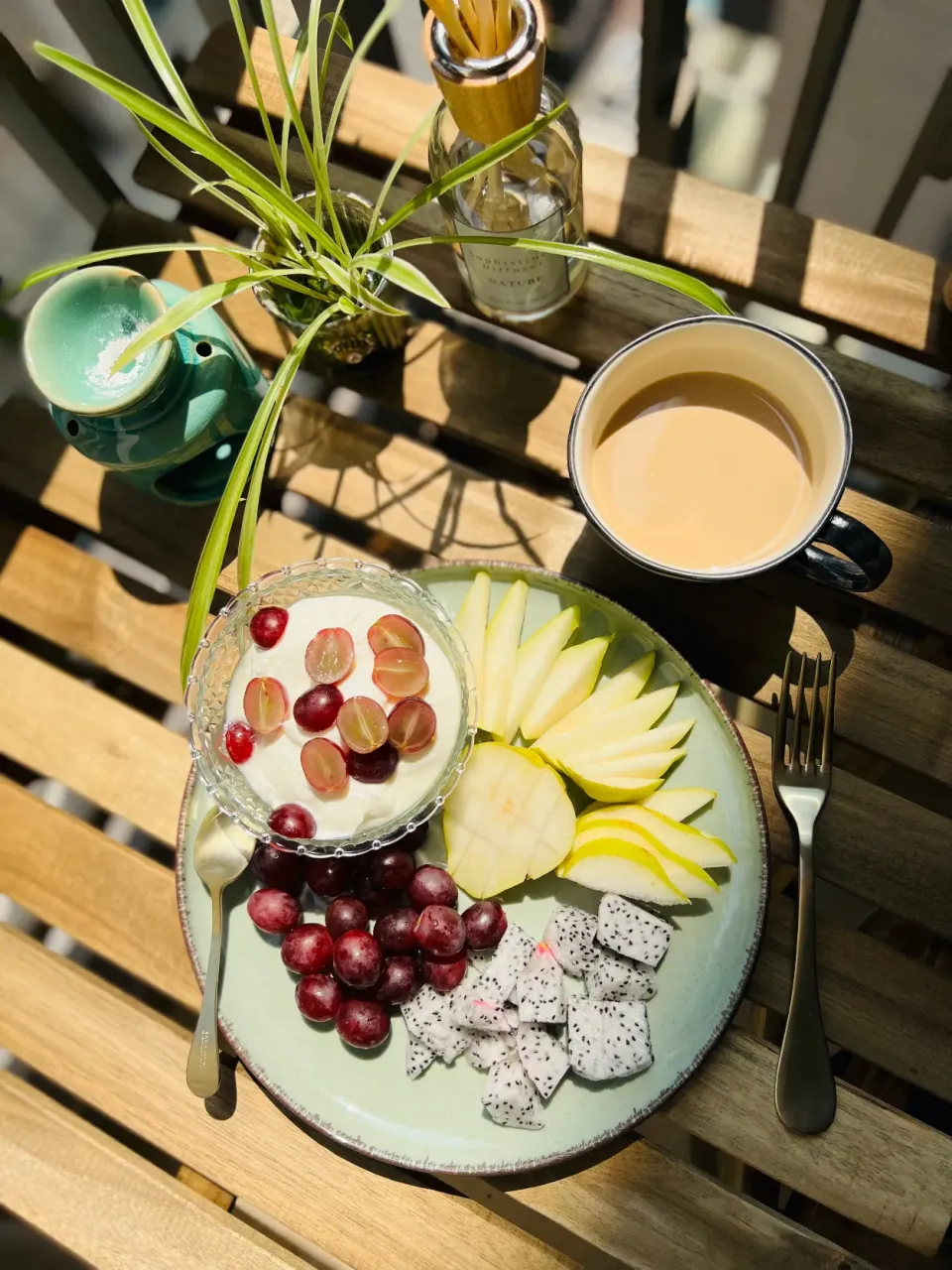 Fruit breakfast|Zhen Zhenさん