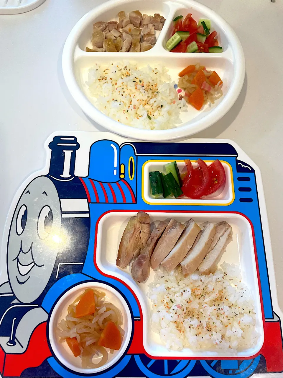 〜息子達の晩ご飯　チキンソテー　幼児食〜2022.3.15|yuuさん