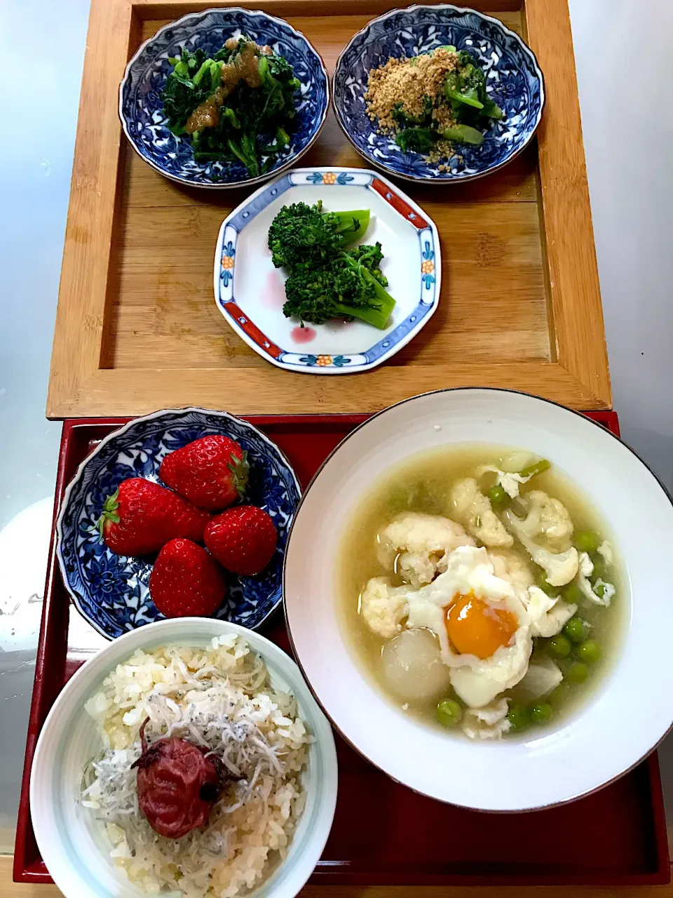 Snapdishの料理写真:朝ごはん🥣できてます❣️|ゆうこりんさん