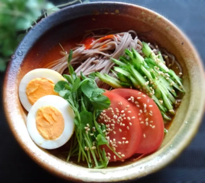 和蕎麦でピリ辛冷麺|くまちゃんさん