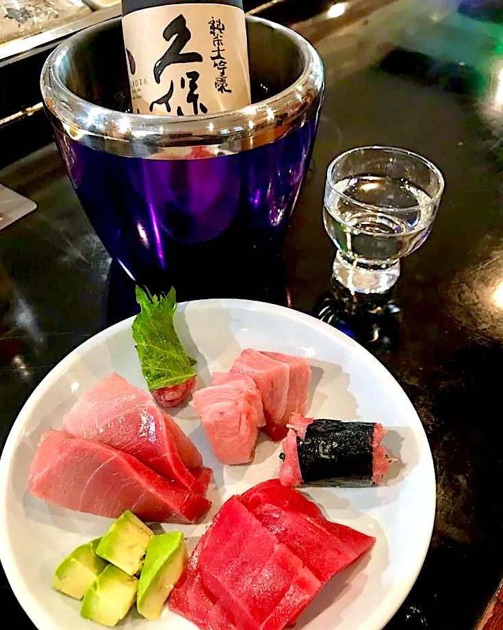 Tuna Sashimi (bluefin)|gonbenさん