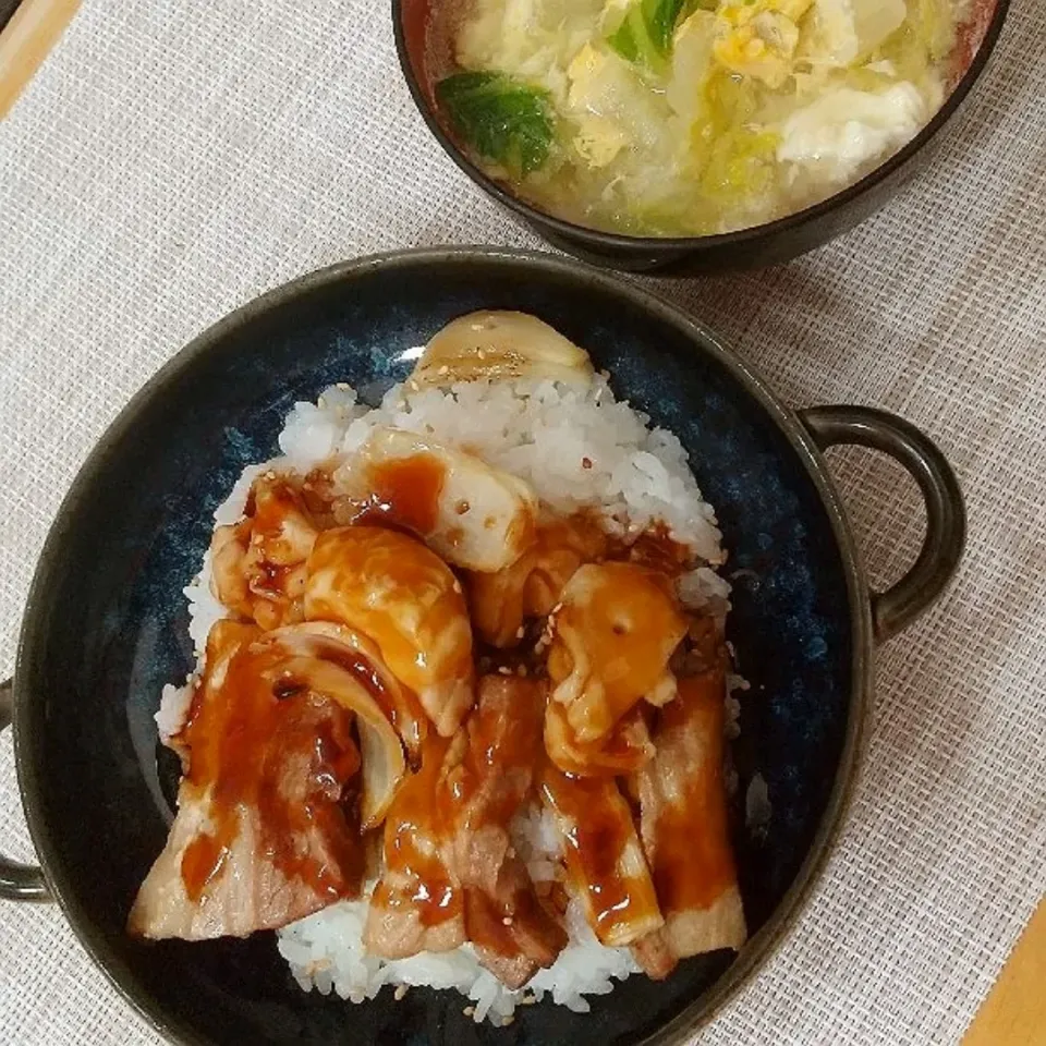 お肉丼|Sakuraちゃんさん