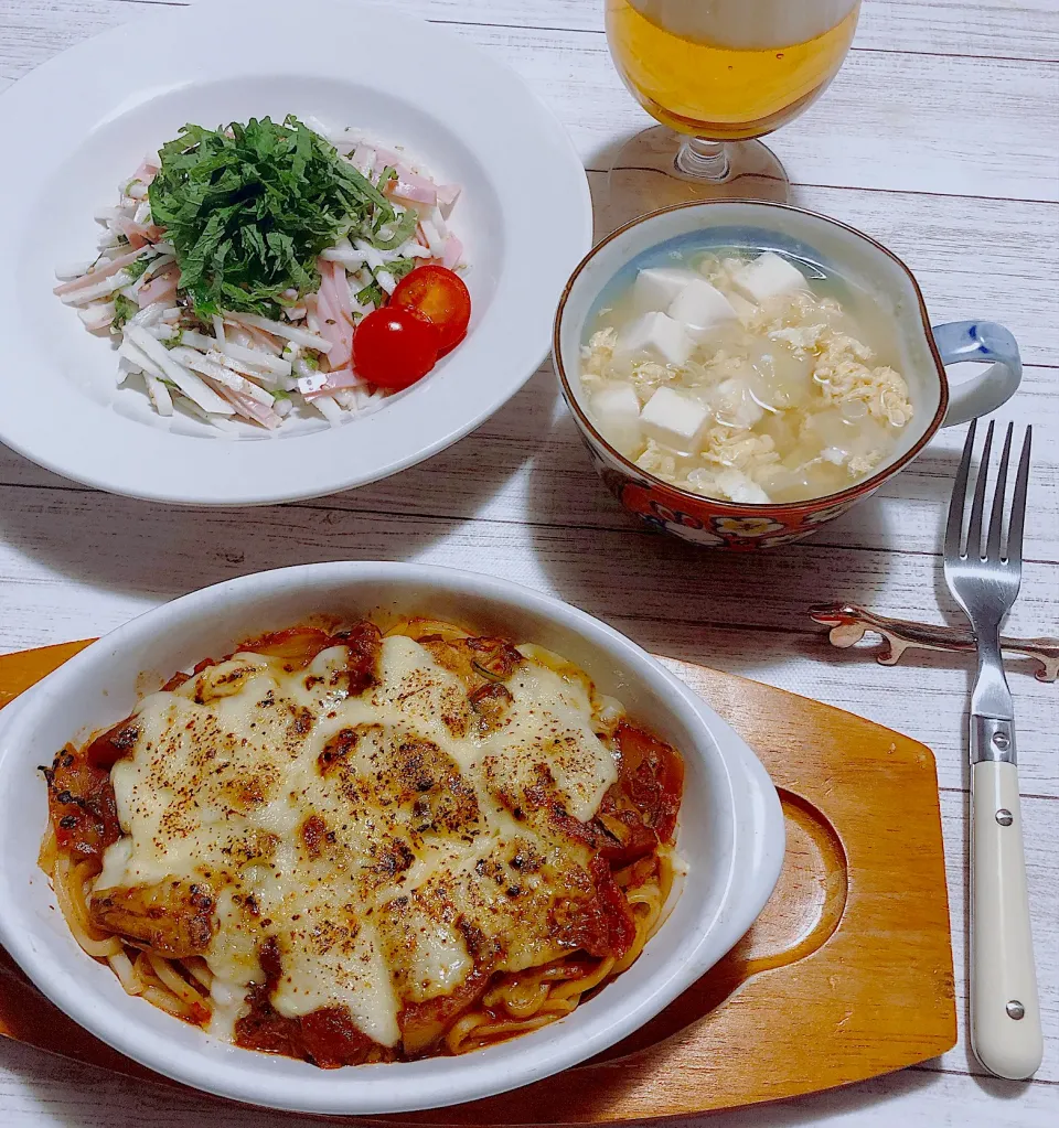 鯖缶グラタン 大根とハムのサラダ 豆腐と卵のコンソメスープ|manaさん