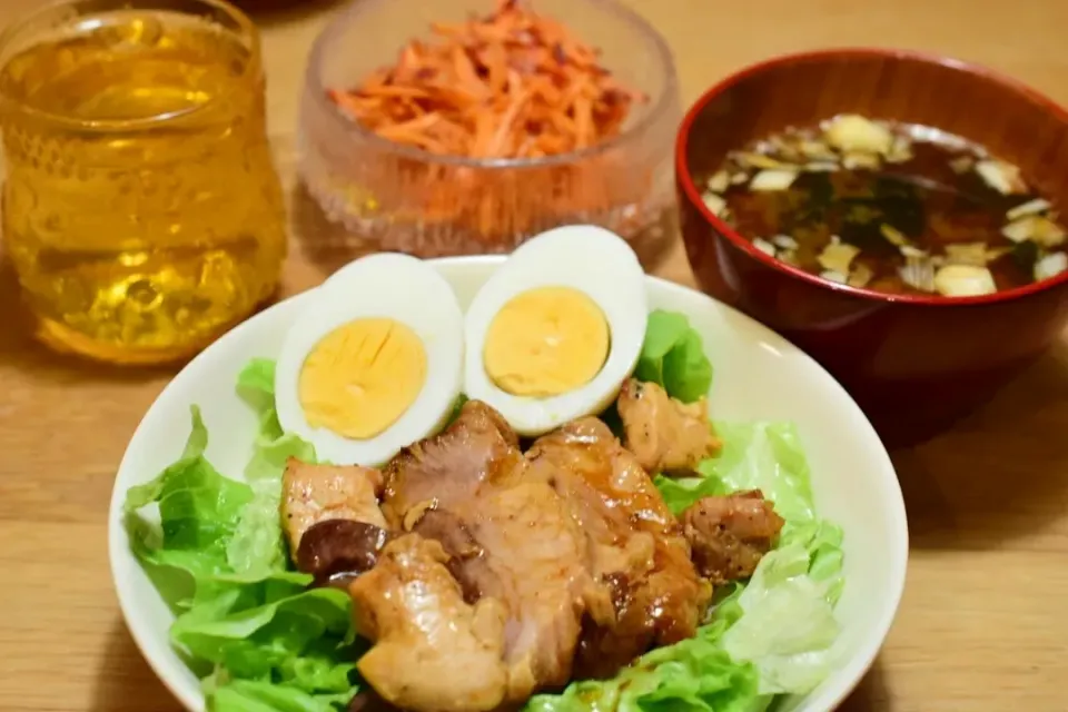 Snapdishの料理写真:やわらか煮豚丼|うにんぱすさん