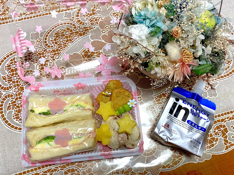 2022.3.18は軽食でサンドイッチ弁当🌸|makoさん