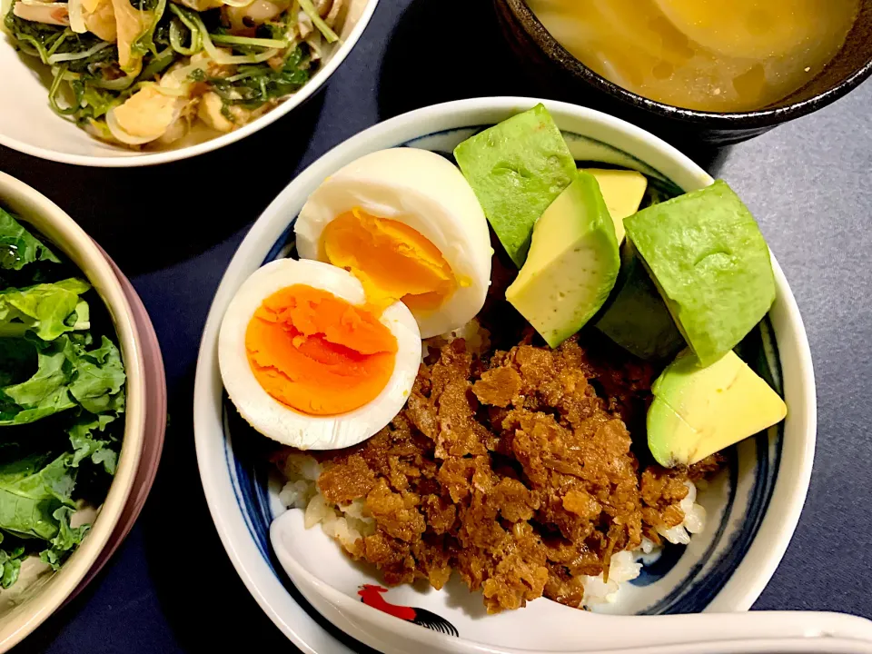 魯肉飯|かなっぺさん