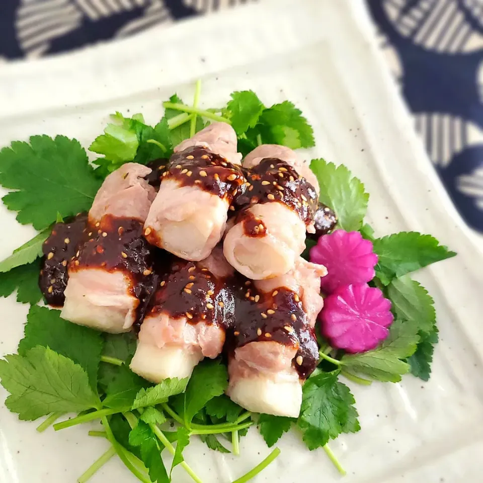 長芋の豚肉巻き蒸し( ˙▿˙　)醤油麹ダレ|まぁさん