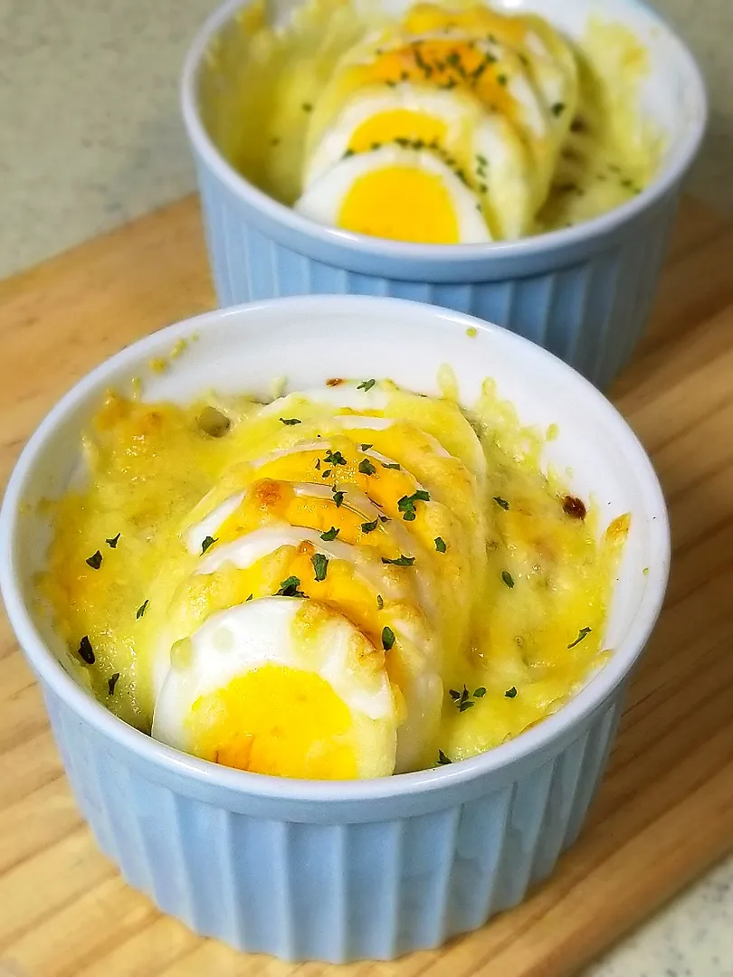 残り物アレンジ🍴マッシュポテトとゆで玉子のグラタン|ぱんだのままんさん