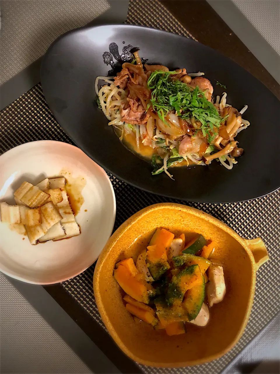 牛肉としめじの甘辛煮　かぼちゃと鶏肉の蒸し煮　穴子の白焼き|amanojakuさん