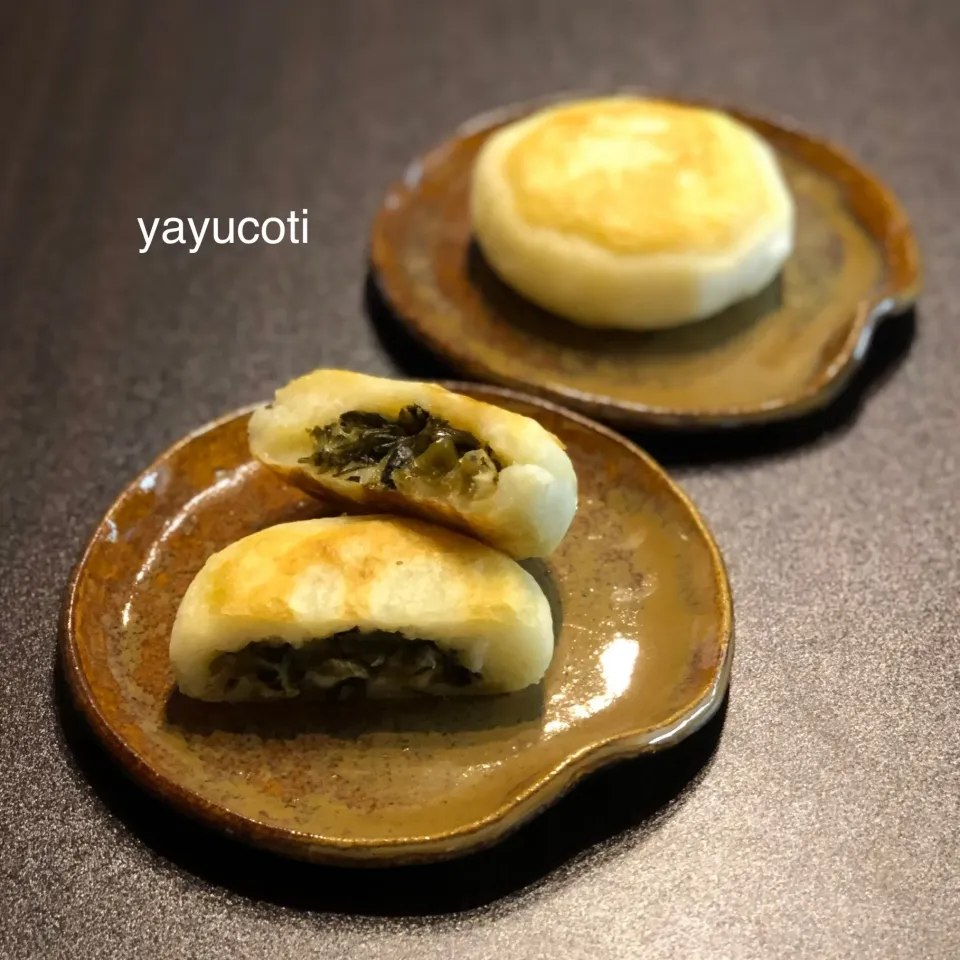 Snapdishの料理写真:yayucotiさんのおやきのような高菜入りじゃがいも餅 #楽天レシピ|楽天レシピさん