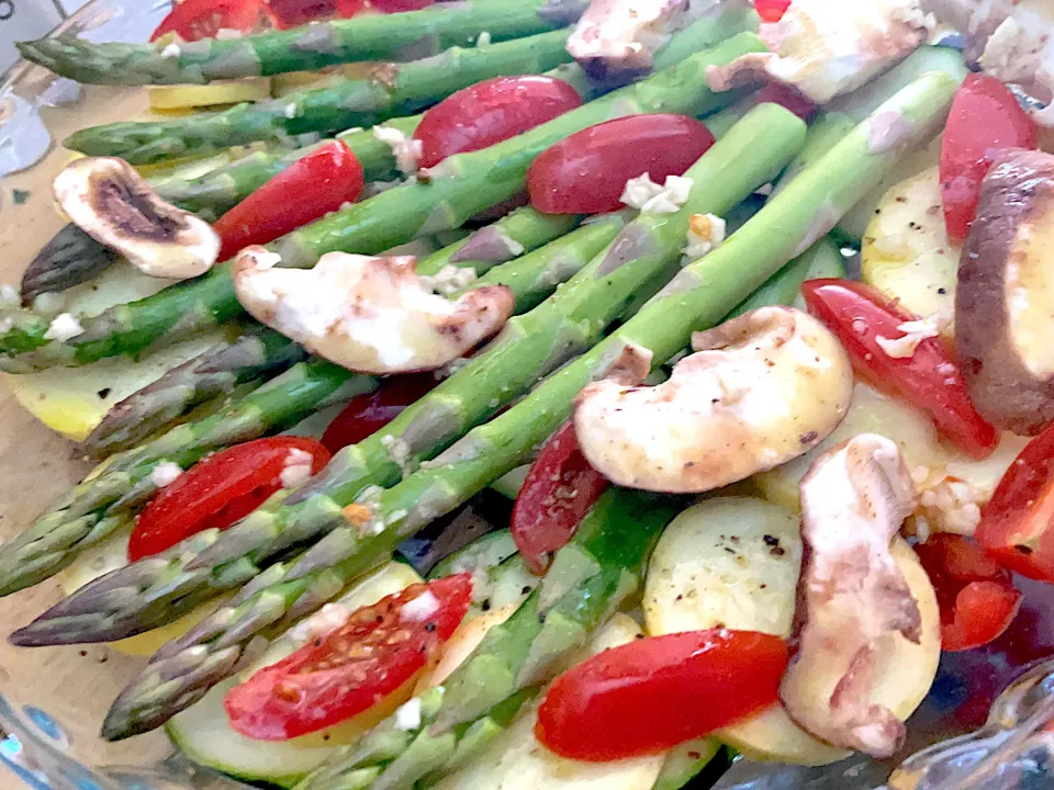 Veggies ready for oven 😍|AtTheTableさん