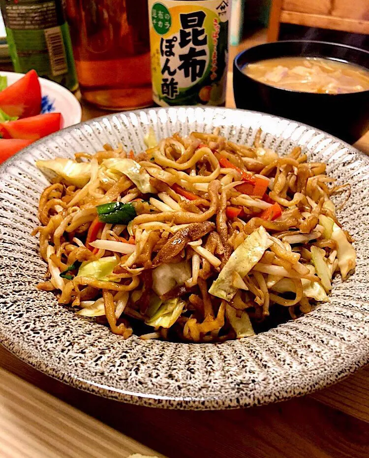 自作手打ち自家製麺の焼きそば|ガク魁‼︎男飯さん