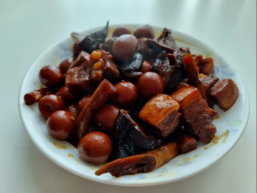 红烧肉 braised pork belly|steven z.y.さん