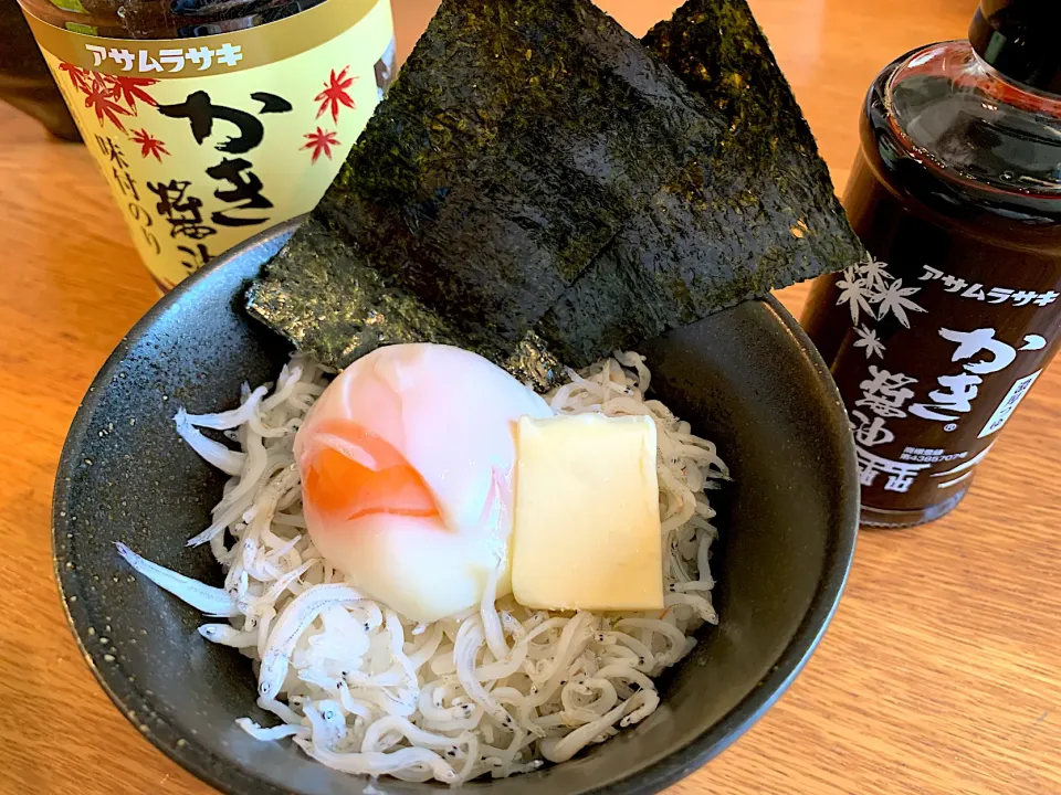 温泉卵バター丼の牡蠣醤油かけ|いちごさん