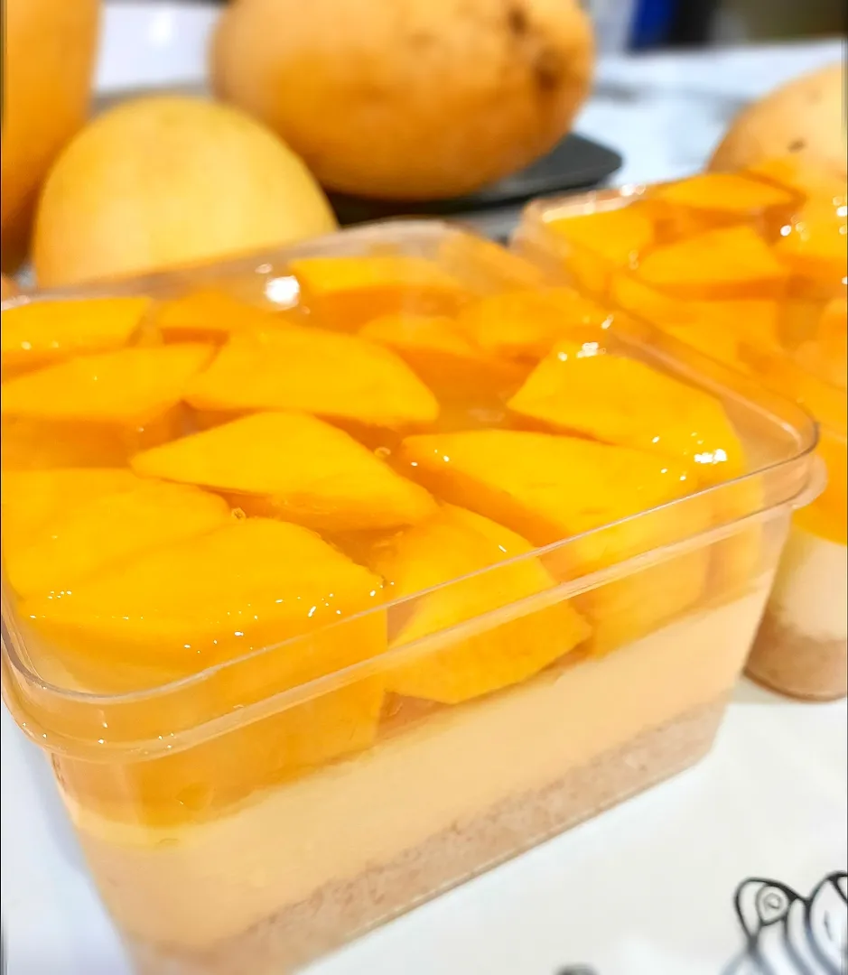 Mango Cheese pie 🥭|Kanom by HandMaker Thailandさん