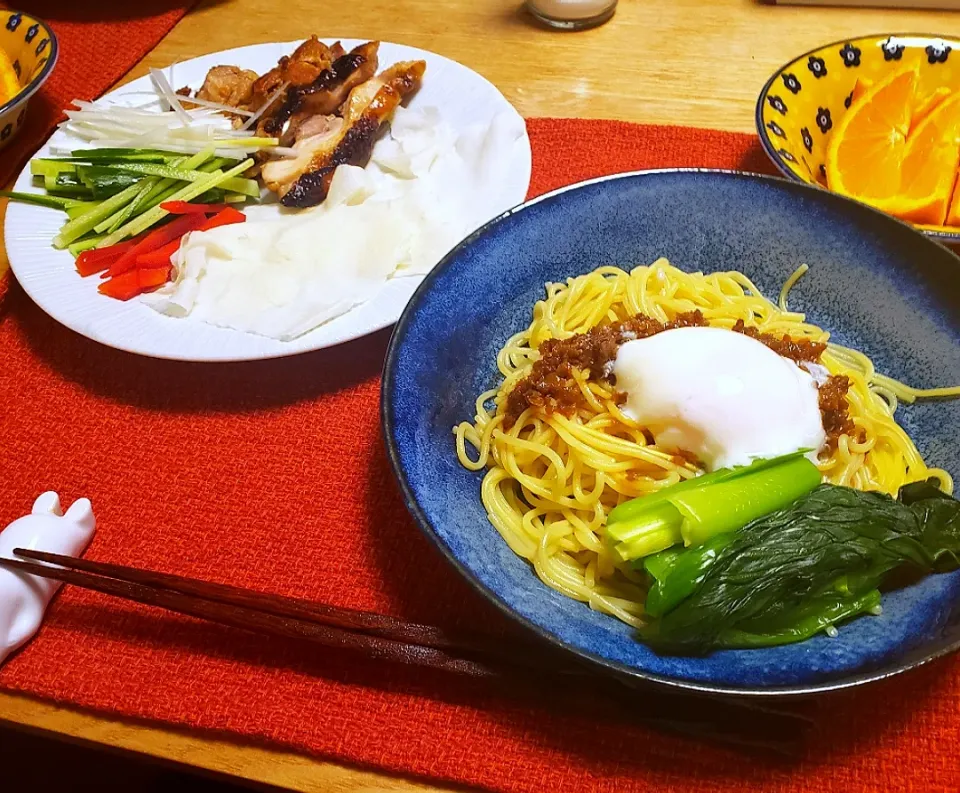 汁なし担々麺、春巻きの北京ダック風|halさん