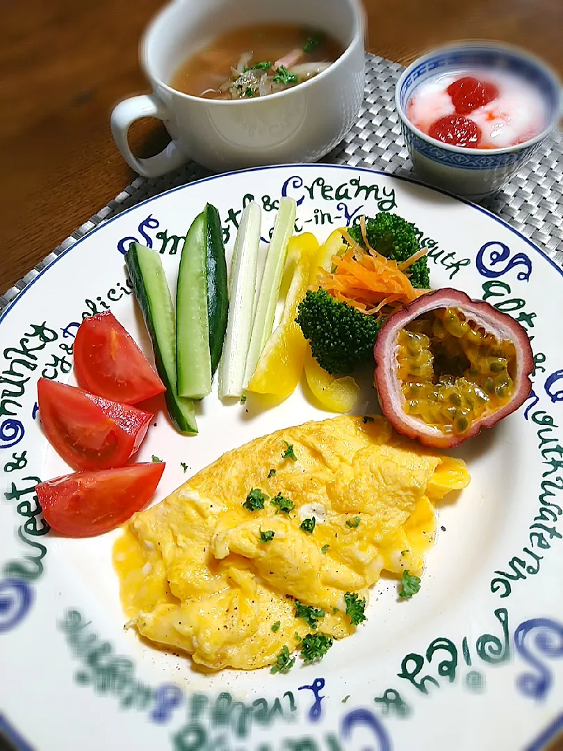 Snapdishの料理写真:朝ごはん☔！|まめころさん