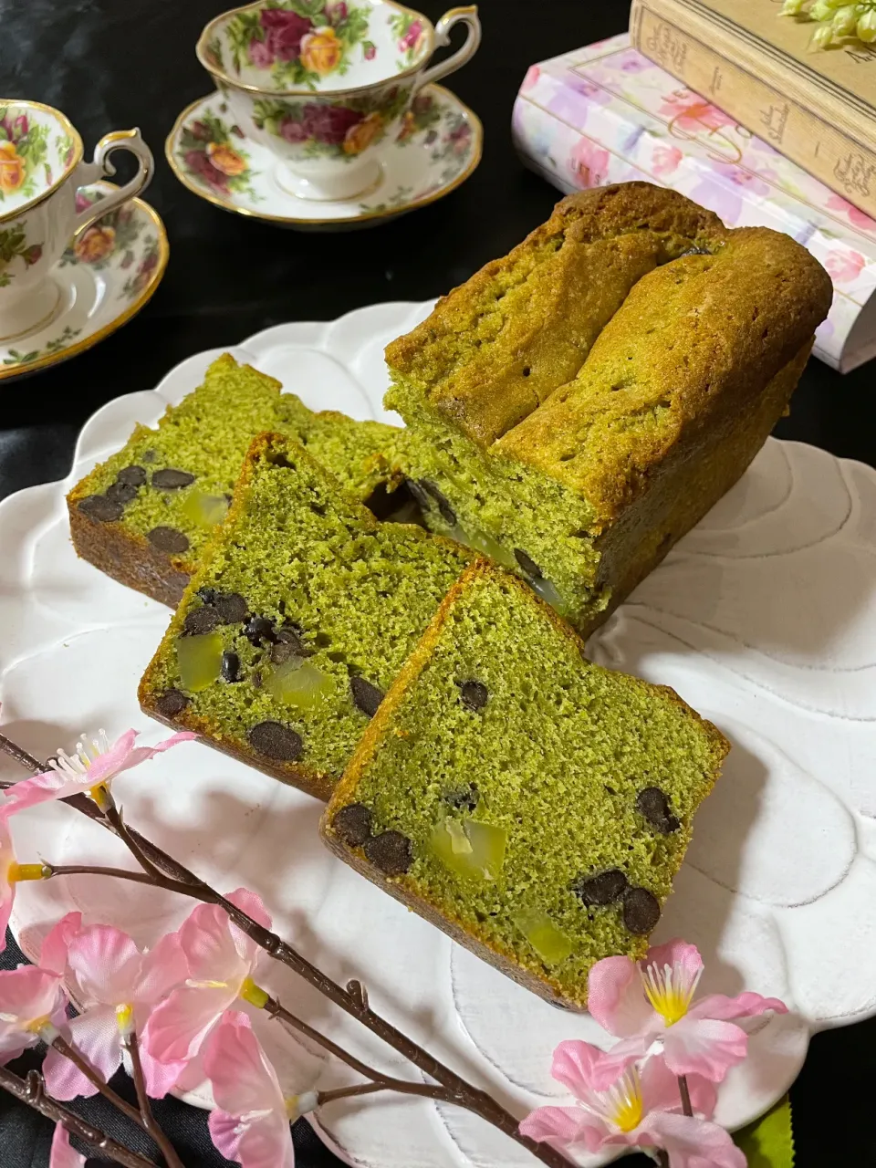 AXさんの料理 抹茶と大納言かのこと栗と甘酒のパウンドケーキ🥰　　　　　　　　　　　　　　あっちゃん❤️お誕生日おめでとう🎂🎉|いっちゃんさん