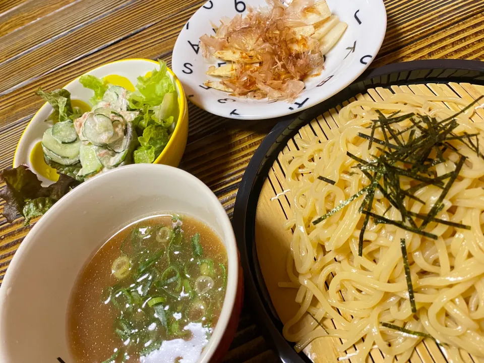 つるっとざるラーメンとツナサラダ、焼き筍|ようか✩.*˚さん