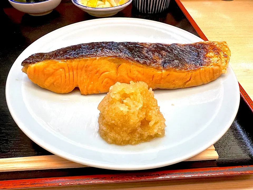 Snapdishの料理写真:魚竹名物 銀鮭照焼き|流線形さん