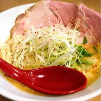 Snapdishの料理写真:濃厚辛えびラーメン|くぅさん