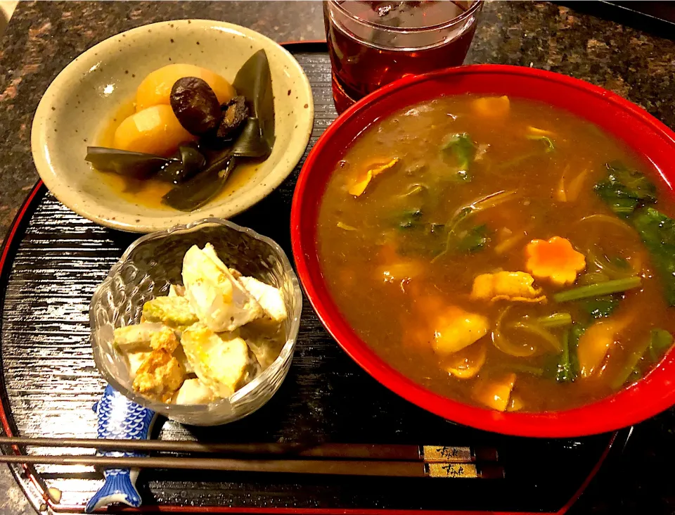 寒かったから⛄️カレーうどん♨️レンコンと明太とアボカドのワサビマヨ和え|💍ごはん🍚さん