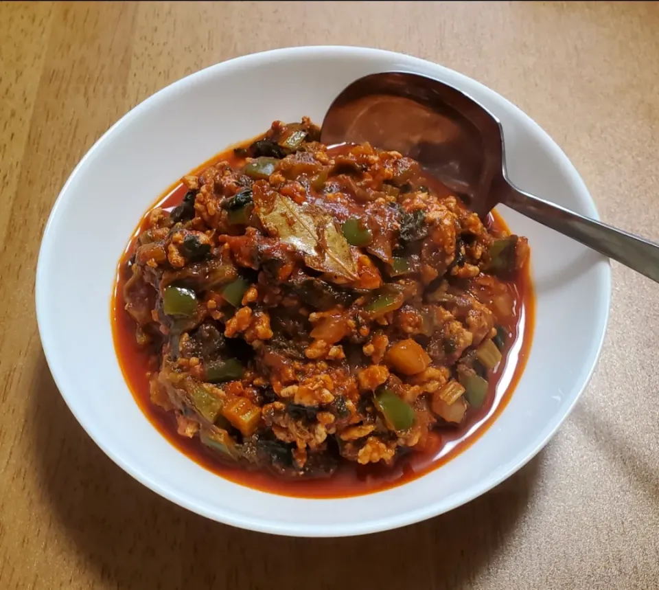 豚挽き肉とセロリとピーマンとほうれん草のトマトソース炒め|ナナさん