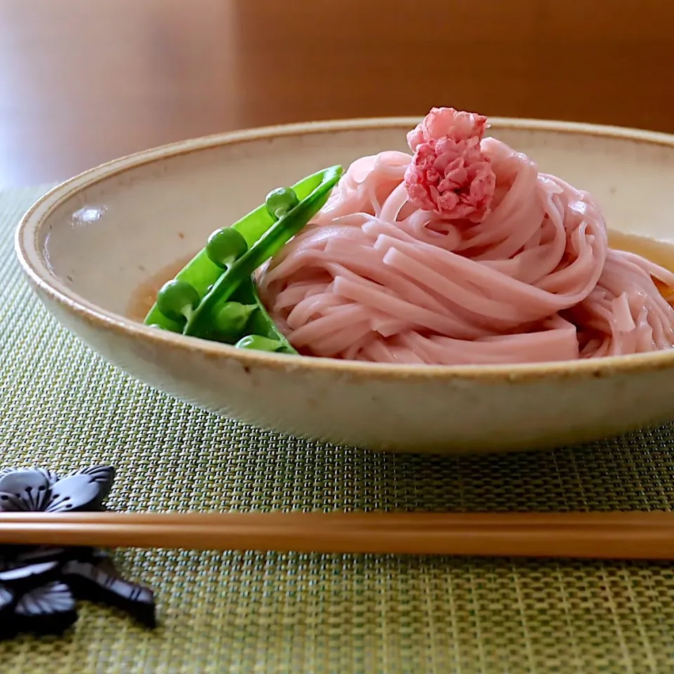 桜うどん🌸|かおるさん