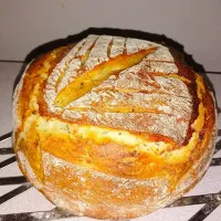 Rosemary,Basil,Parsley and Garlic Sourdough loaf.|Blondi's Bakeryさん