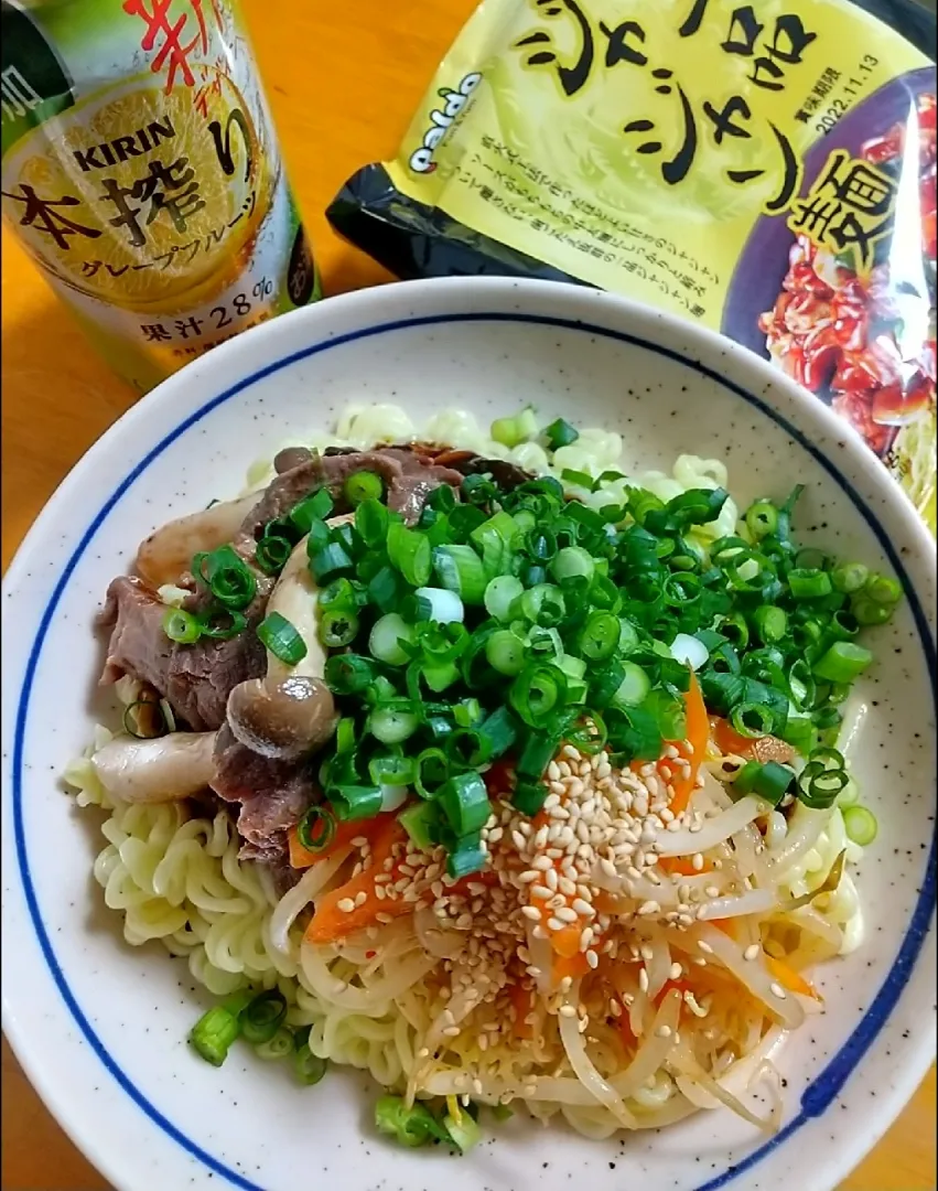 Snapdishの料理写真:アレンジ💫✨
ジャジャン麺🍜|manmalさん