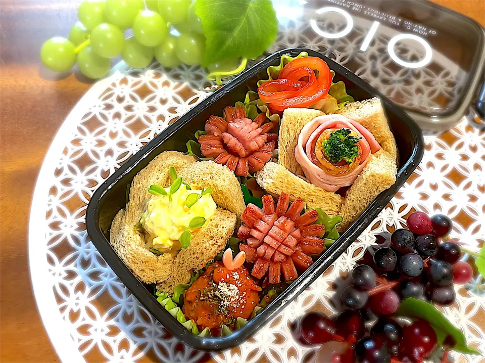 自分弁当✿︎お花畑のお弁当🌼|🌼はなちゃん🌼さん