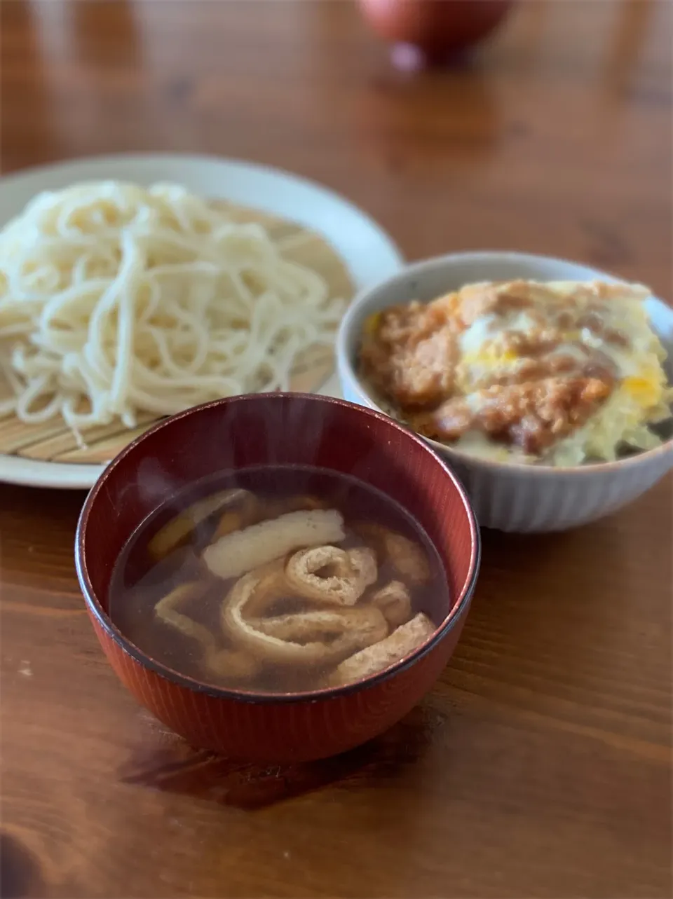 3/26の昼食　つけうどんとカツ丼|yoneさん