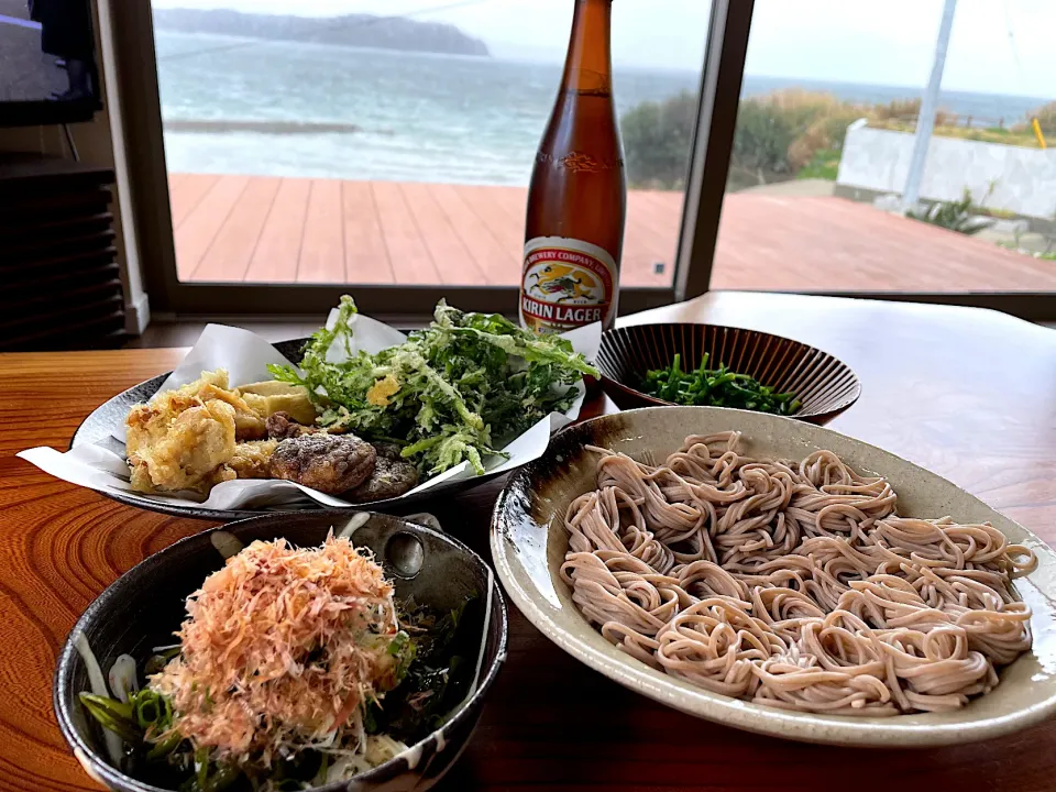 Snapdishの料理写真:2022.3.26 天ぷら&蕎麦ランチ🍻🍻🍻|ゆみずさん