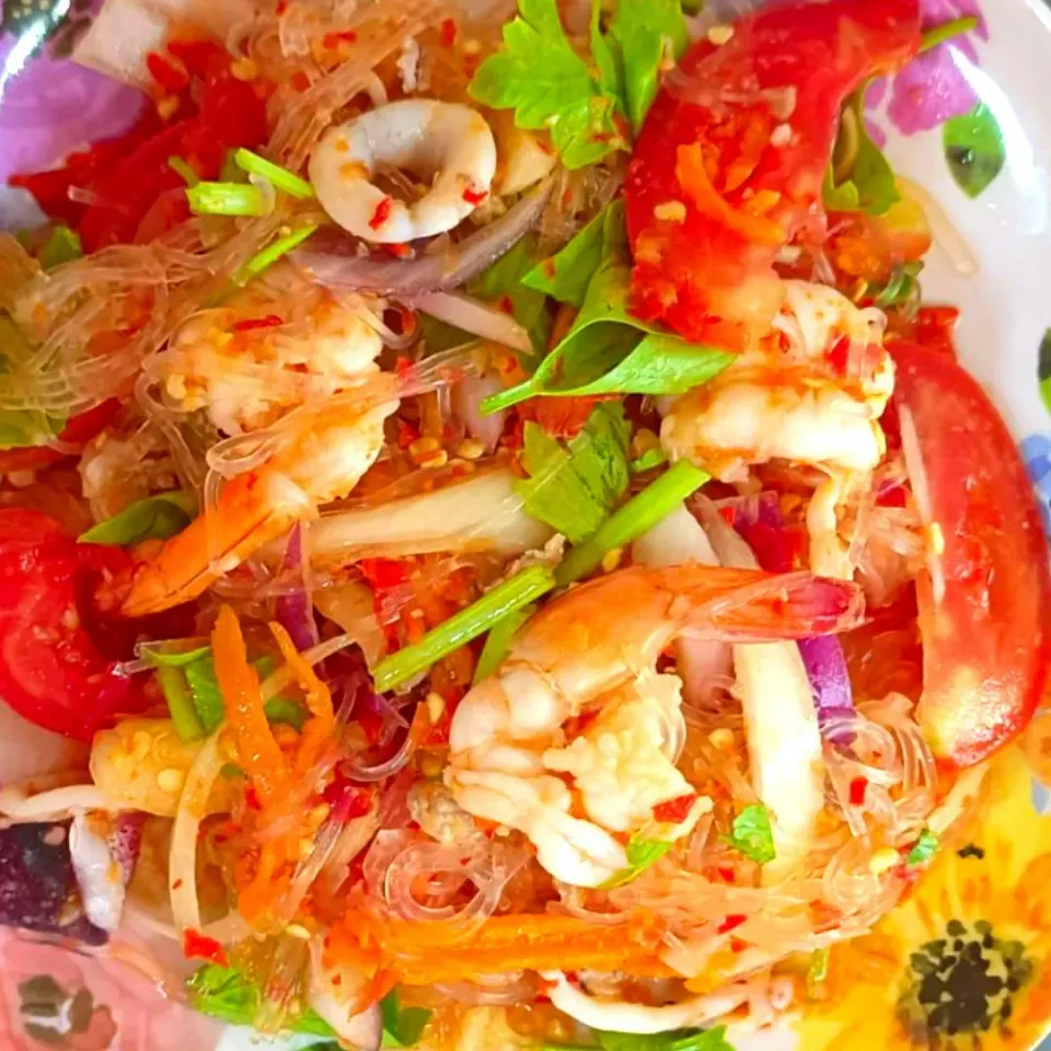 Spicy Glass Noodle Salad|Janghunna Lisaさん