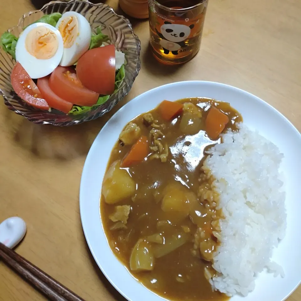 Snapdishの料理写真:晩ごはん🌃|しまだ ちえこさん