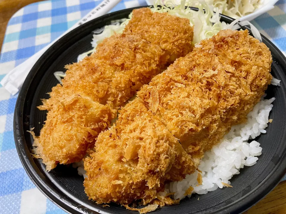 厚切り豚のソースかつ丼🐷|Kojiさん