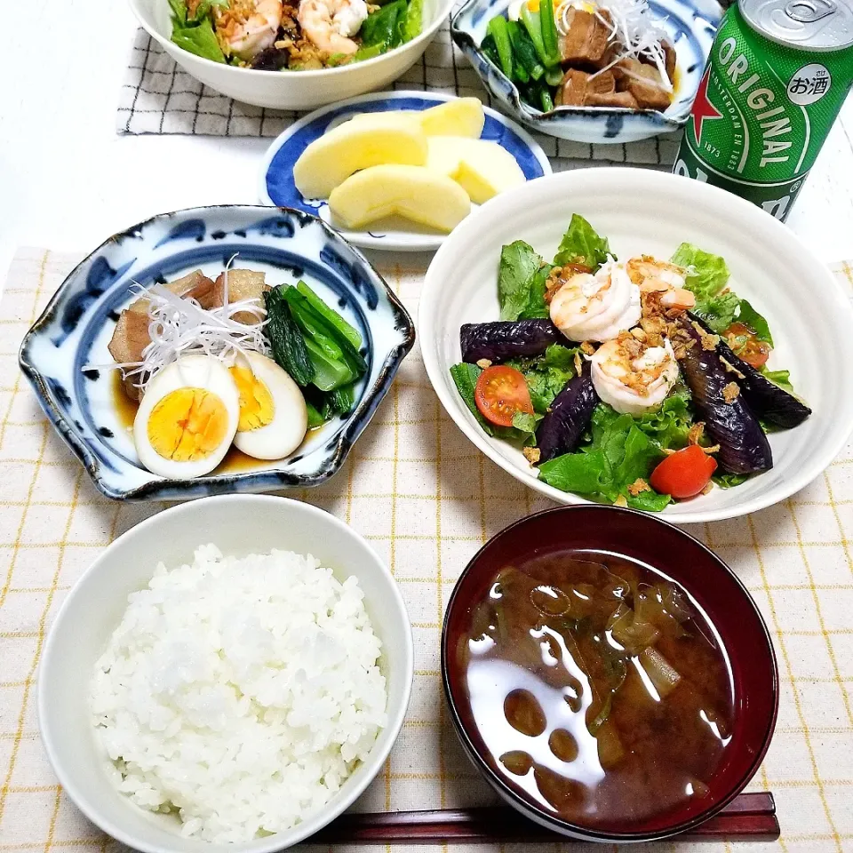 豚の角煮
えびとなすのサラダ
味噌汁
りんご|ひぃちゃんさん