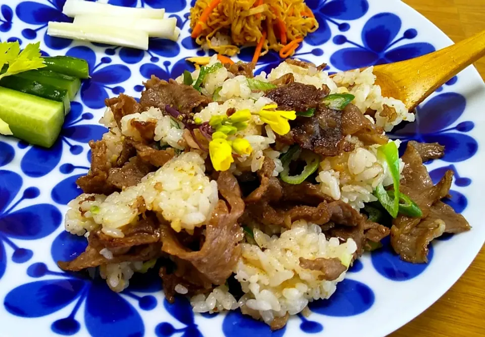 牛肉焼き飯|Aya☺︎さん