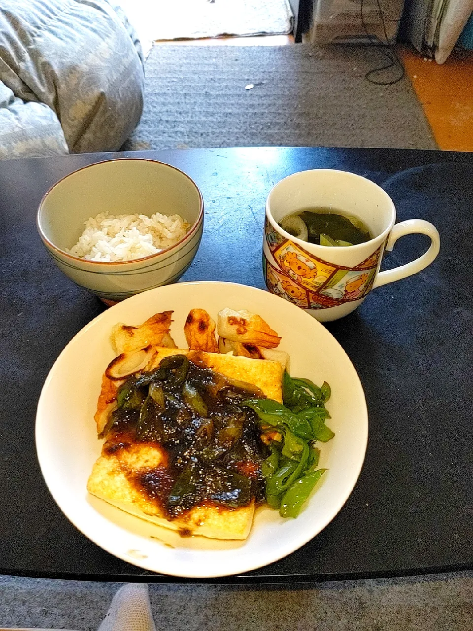 Snapdishの料理写真:夜勤明け木綿豆腐ステーキ海苔佃煮ソース掛け定食|Tarou  Masayukiさん