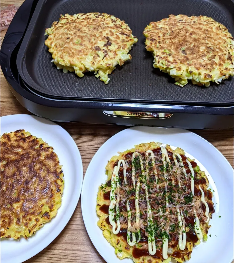 Snapdishの料理写真:2022/03/28　息子とお昼ごはん🍀　
　　　　　　　お好み焼き💕|ちいたんさん