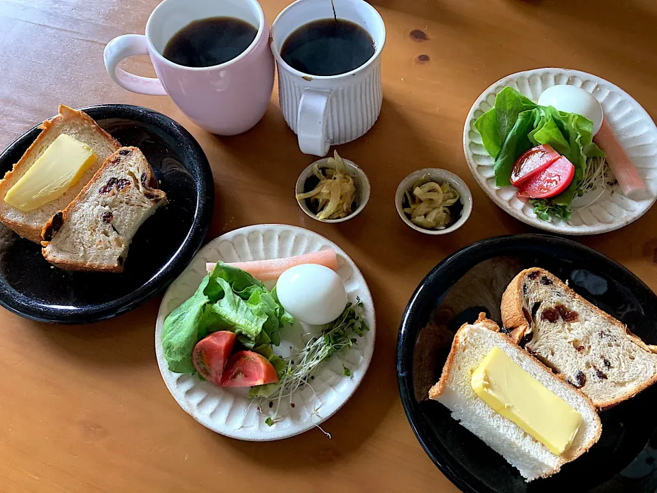 休日のまったり朝ごはん💙|さくたえさん