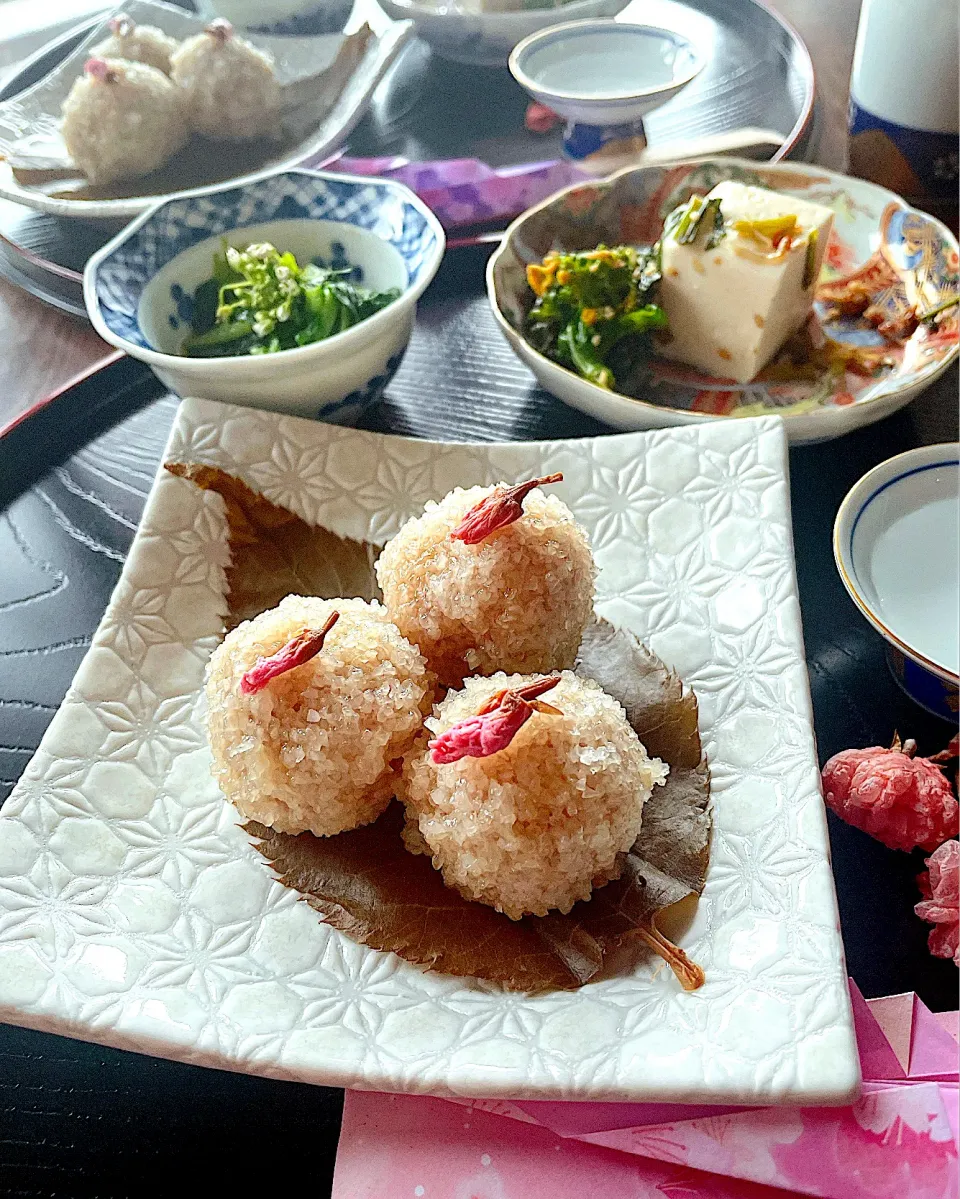 もちもちふっくら~桜餅風肉団子|とんちんさん