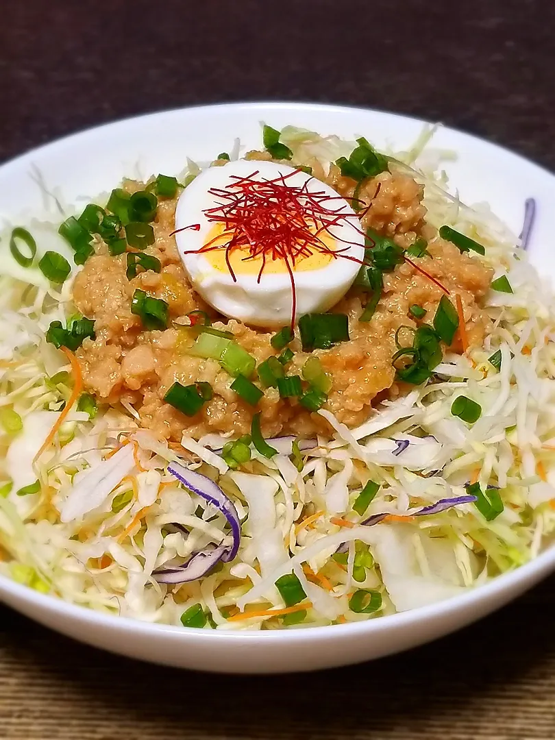 たっぷりキャベツの肉味噌丼|ぱんだのままんさん