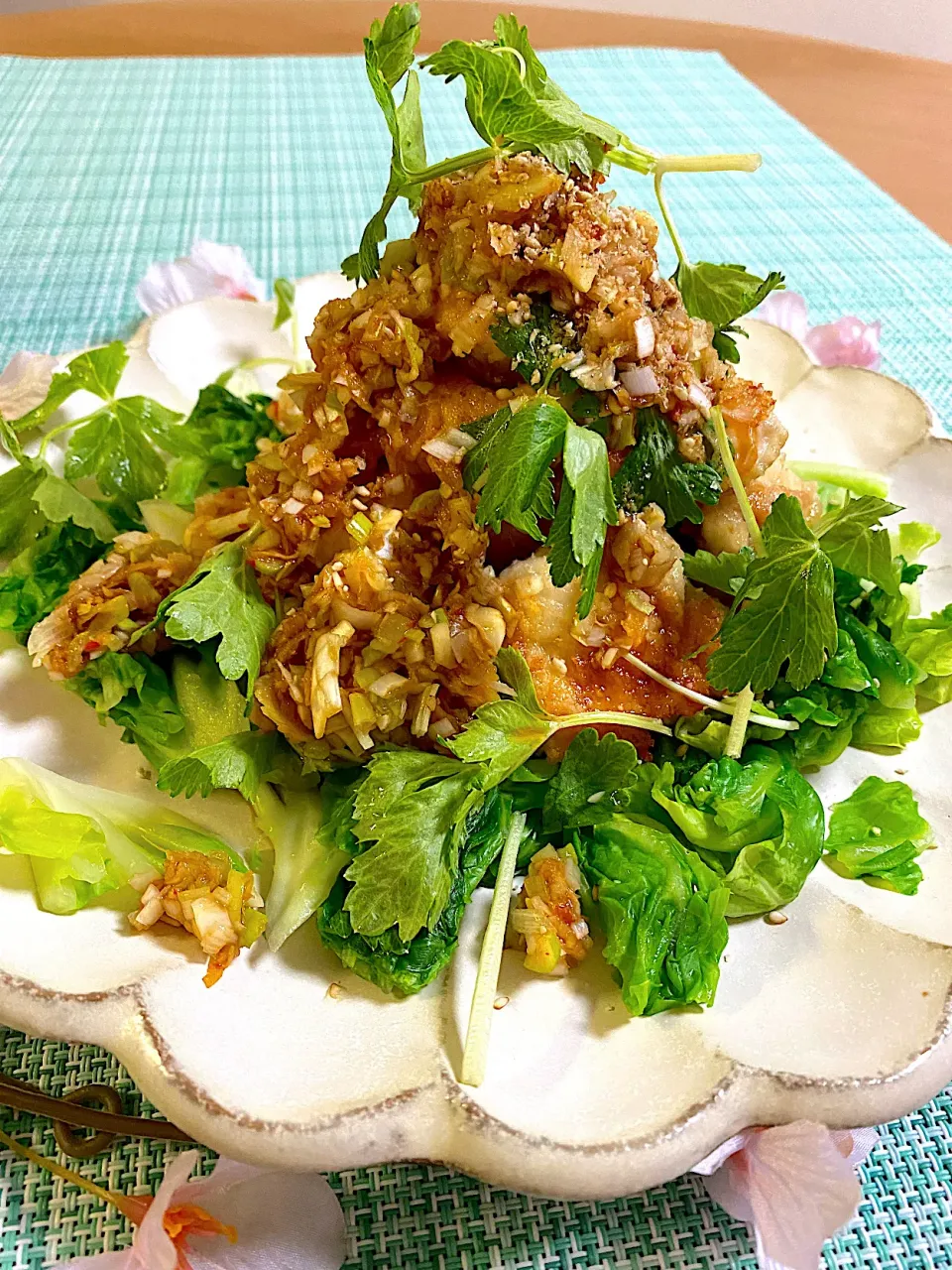 春キャベツがたっぷり食べられる鶏胸肉の香味だれ♬|ぽっちさん