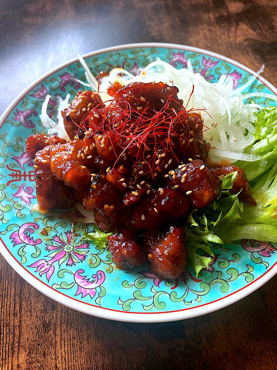 大豆のお肉でヤンニョム~新玉添え