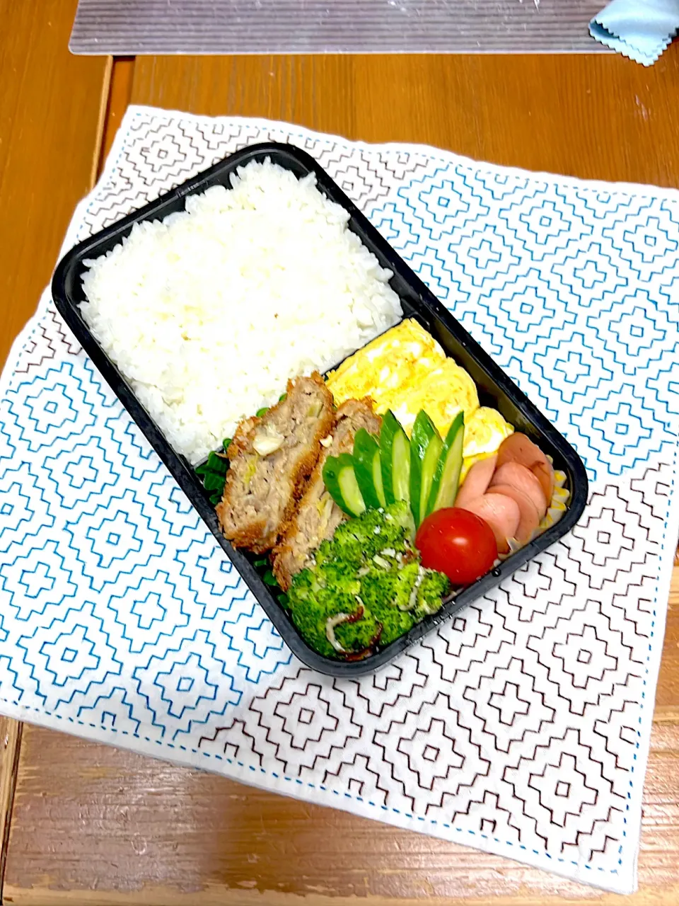 3月31日木曜日ミンチカツ弁当|アッキーさん