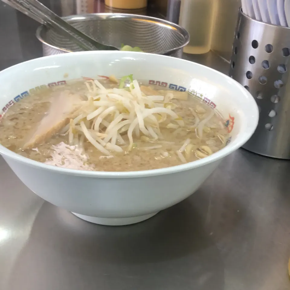 Snapdishの料理写真:＃ラーメン　＃朝ラー　＃ホープ軒|Hajime Sakaiさん