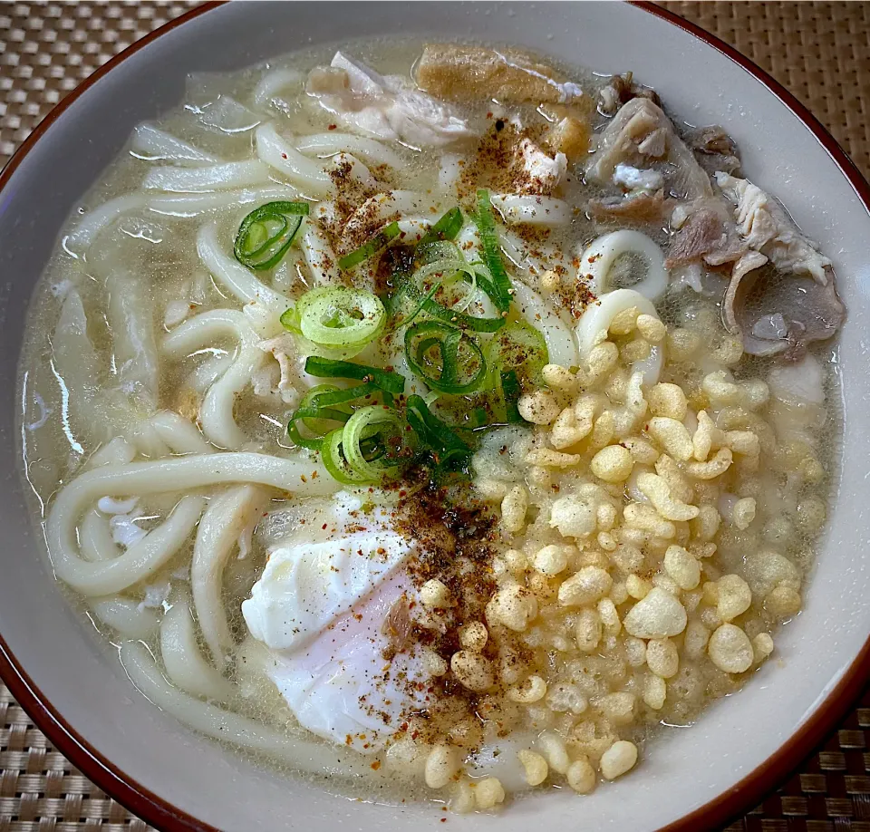 肉肉肉生姜うどん|すくらんぶるえっぐさん