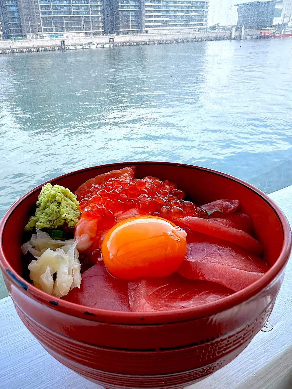 Snapdishの料理写真:海鮮丼|ききららさん