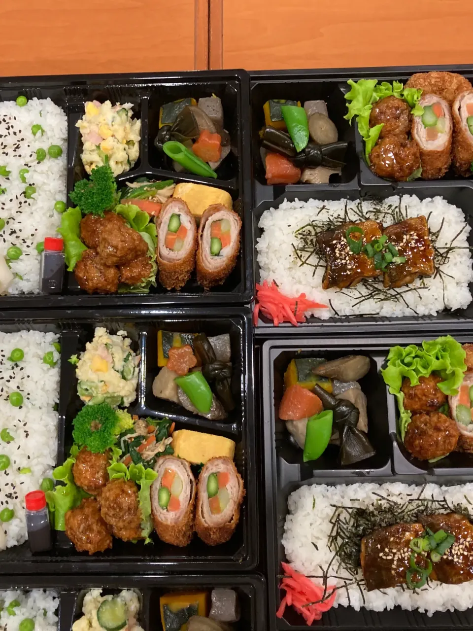 Snapdishの料理写真:グリンピースご飯弁当|あぐりさん